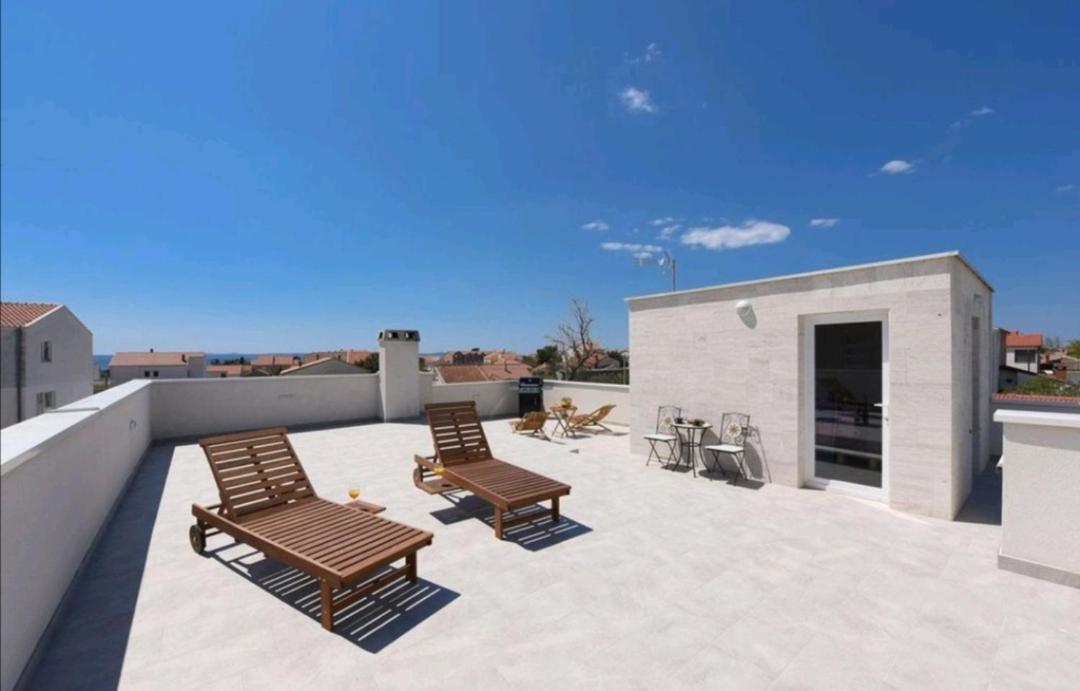 דירות פריבלאקה Casa Bianca מראה חיצוני תמונה